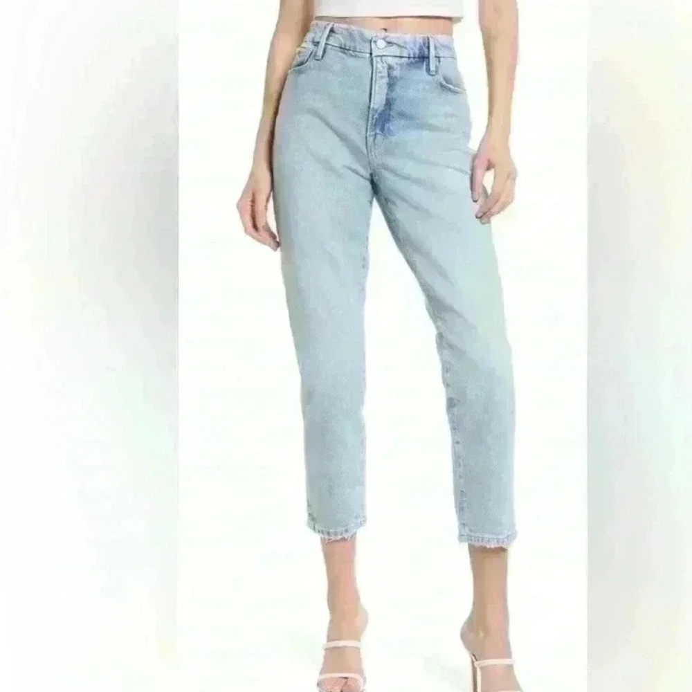 NWT GOOD AMERICAN Good Girlfriend Petite Jeans Size 24